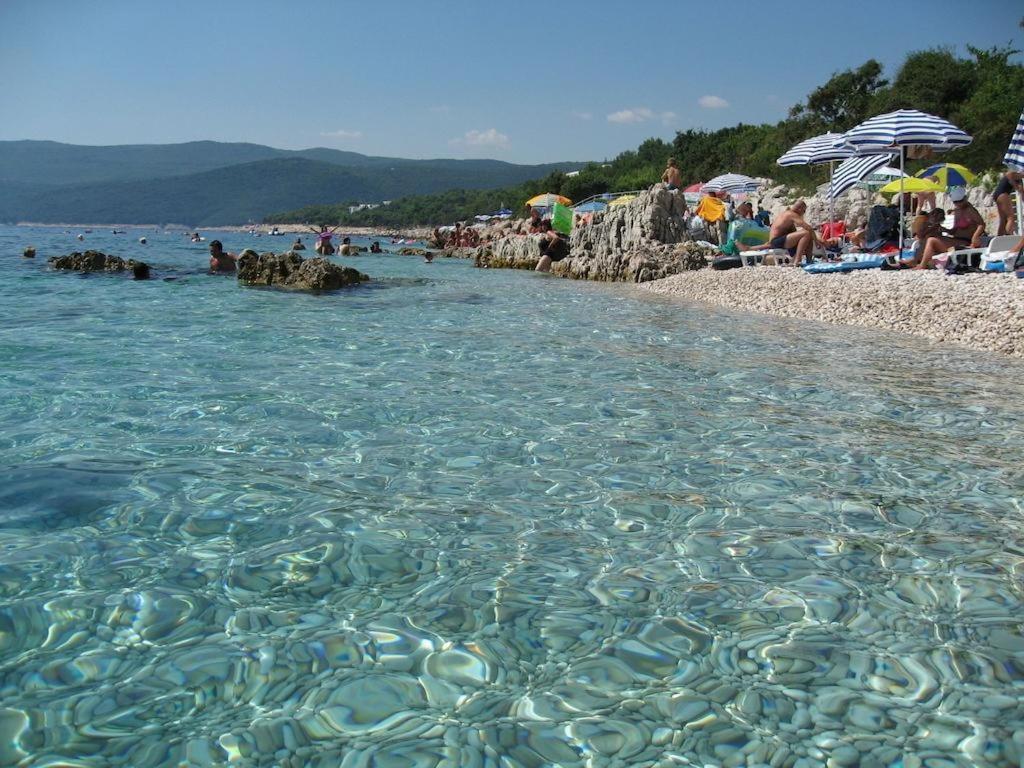 Villamar Beachfront Apartments With Free Private Parking Rabac Esterno foto