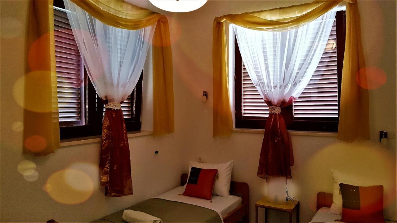 Villamar Beachfront Apartments With Free Private Parking Rabac Esterno foto