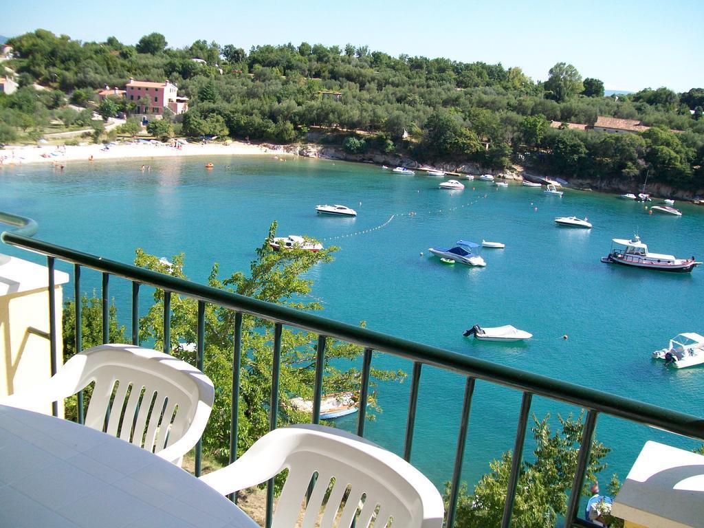 Villamar Beachfront Apartments With Free Private Parking Rabac Esterno foto