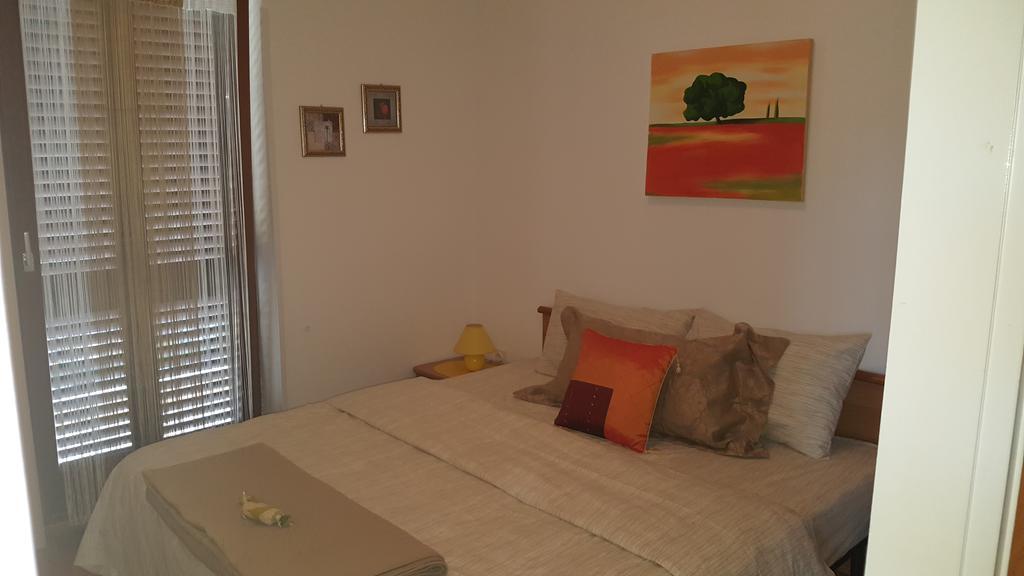 Villamar Beachfront Apartments With Free Private Parking Rabac Esterno foto